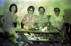 1980 Woon Poh Lin and Woon Wai Fong at Katong 2