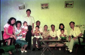 1987 Kee Yam Son family at Katong