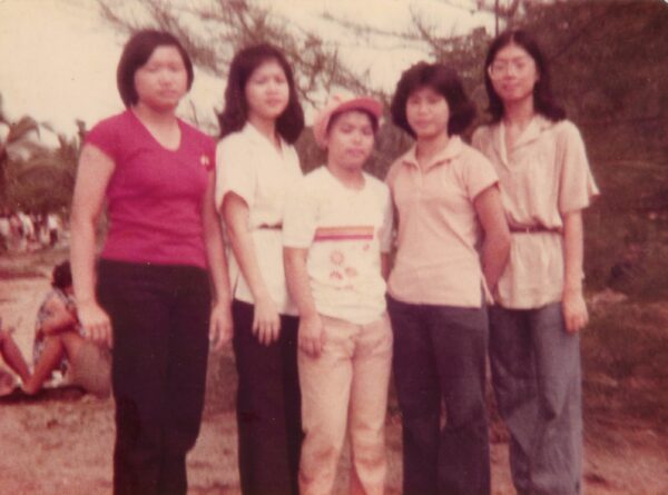 1978 Chan Family at the beach7