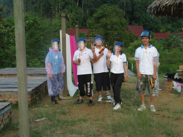 2004 Kota Rainforest Resort IFF