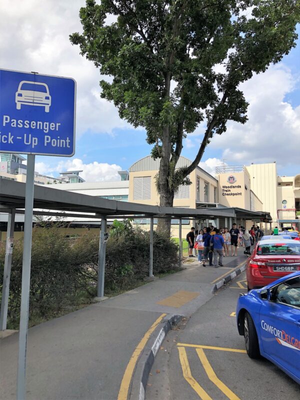 2019 Singapore Train Station Outside