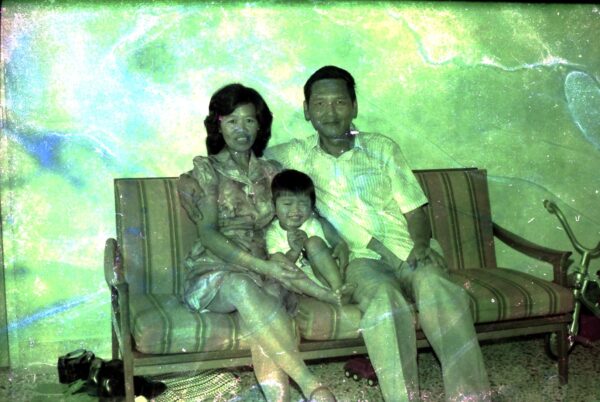1977 Family at Ghim Moh