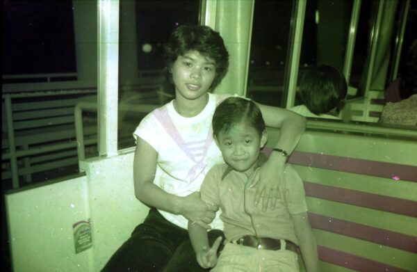 1983 Visit to Sentosa with Alan Fiona Raymond Catherine