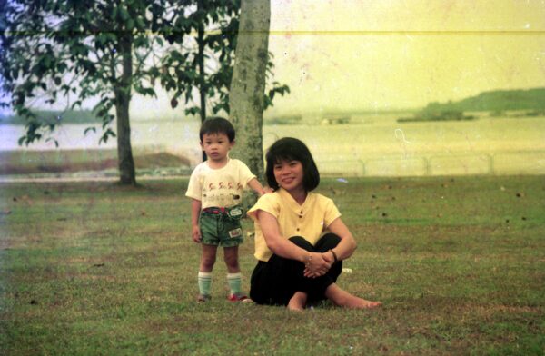 1989 Visit to Pasir Ris Park with Chan Families