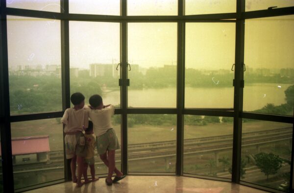 1992 Parc Oasis under construction