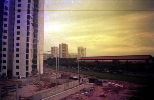 1992 Parc Oasis under construction