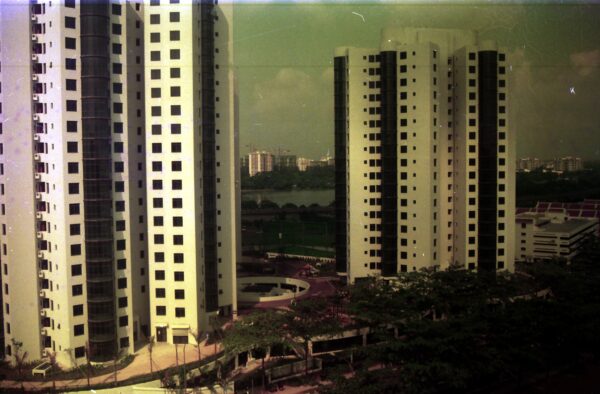 1992 Parc Oasis under construction