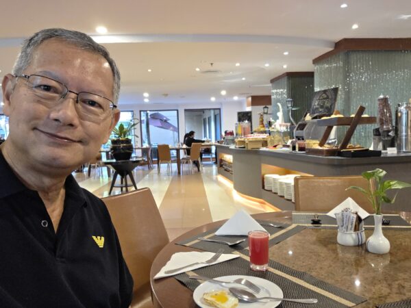 Morning Breakfast buffet at AP Premier Hotel, Batam Indonesia - Main Buffet Table